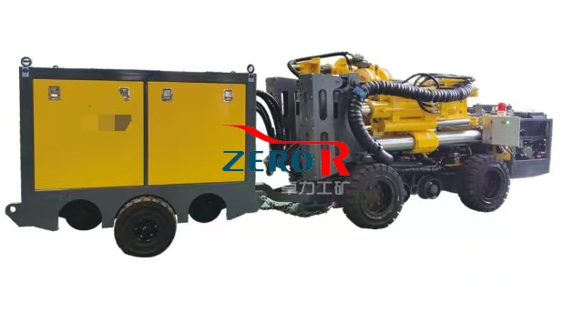 輪胎式反井鉆機